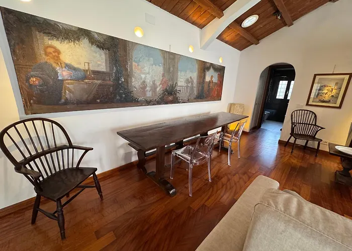 Chalet Domus Colosseum, Detached House Just Few Steps From The Colosseum Rome