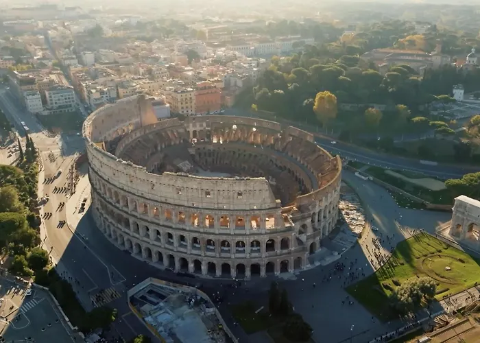 Domus Colosseum, Detached House Just Few Steps From The Colosseum Chalet *